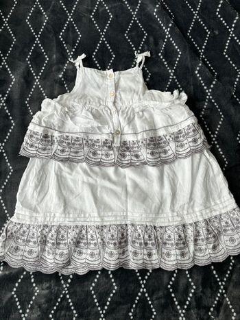 Robe bretelle broderie anglaise