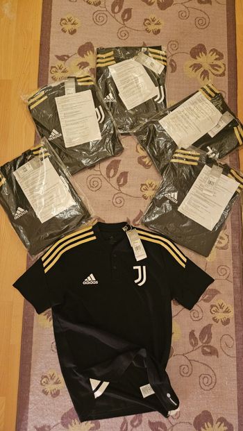 Adidas polo