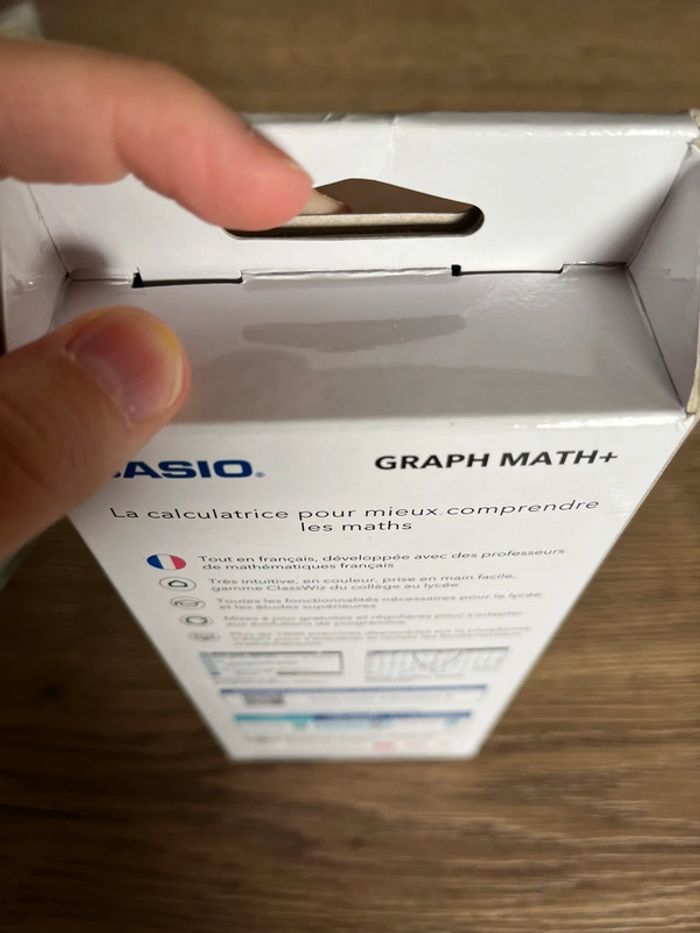 Calculatrice Casio Graph Math+ neuve - photo numéro 2