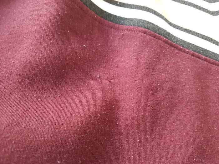Sweat Jennyfer taille s /14 ans - photo numéro 5