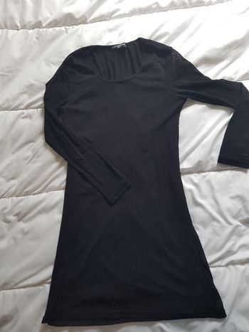 Robe femme noir doublé . Manche plumetis. Just Together. Aisselles à aisselles 46 cm longueur 81cm