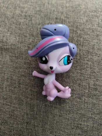 Figurine LPS chien violet