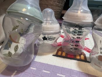 10 biberons Tommee Tippee neufs 