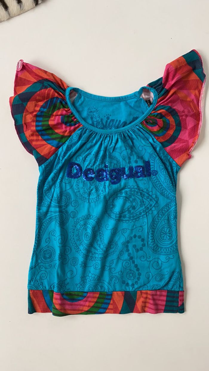 T-shirt desigual taille 7-8 ans