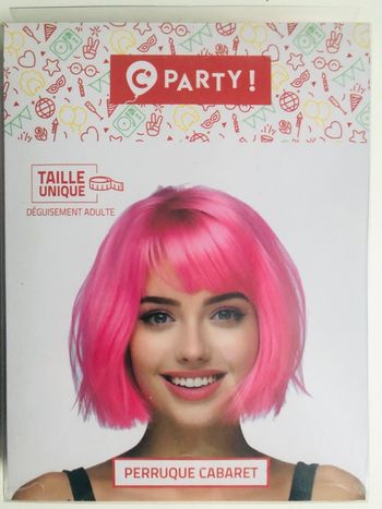 Perruque cabaret rose 