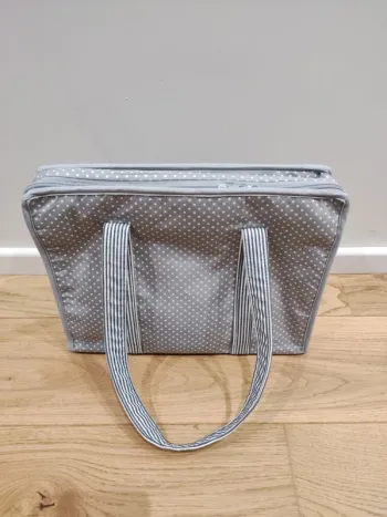 Sac de rangement multi poches sécurisées - très bon état