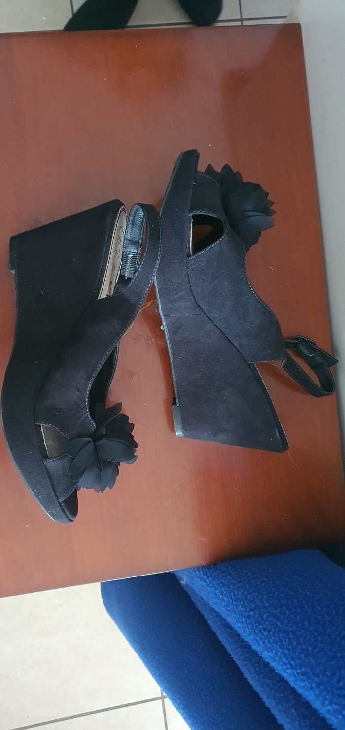 Chaussures à talons compensés 40 - photo numéro 2