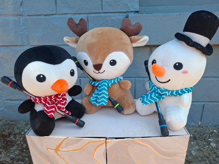 Peluche bonhomme de neige avec bâton Twirling - photo numéro 3