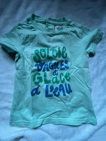 T-shirt manche courte taille 24 mois (86 cm)