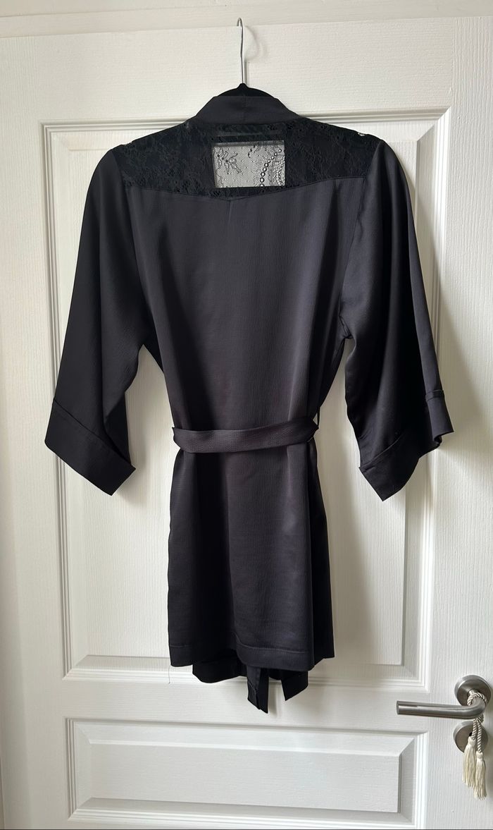 Kimono /peignoir Etam taille 38 - photo numéro 9