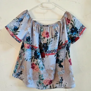 Blouse à fleurs 🌸