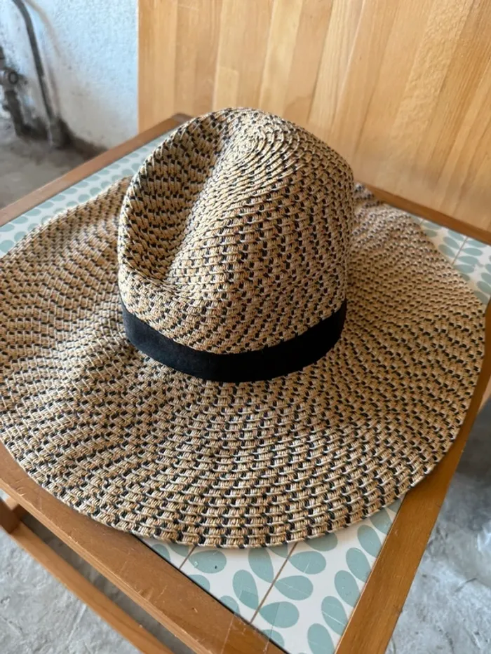 Chapeau été