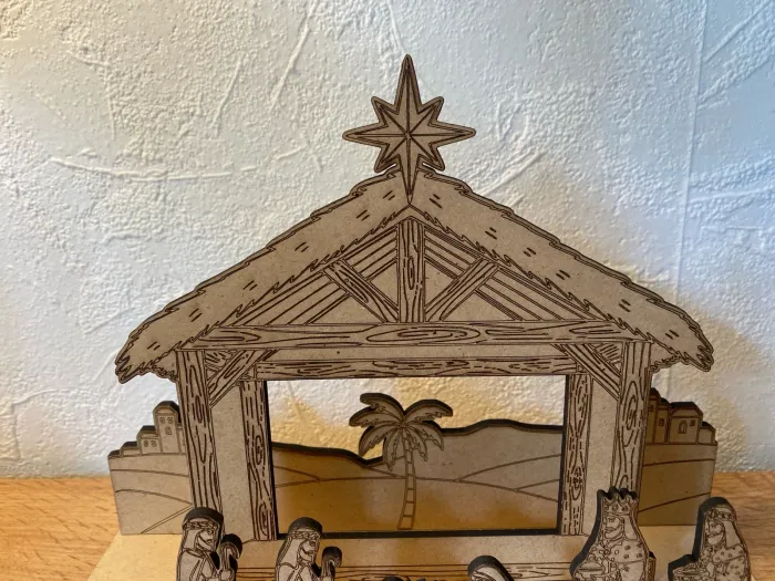 Crèche de Noël en bois - photo numéro 5