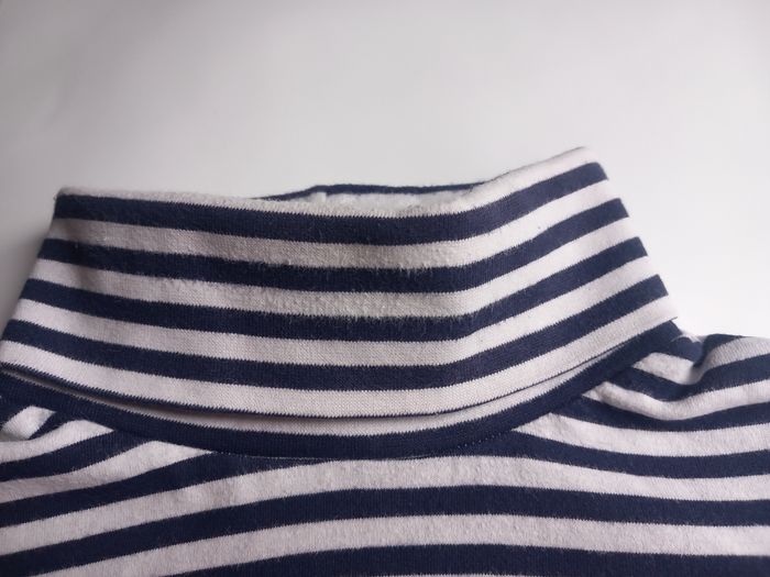 Sous-pull garçon Sergent Major 8 ans rayé bleu marine et blanc très bon état - photo numéro 2