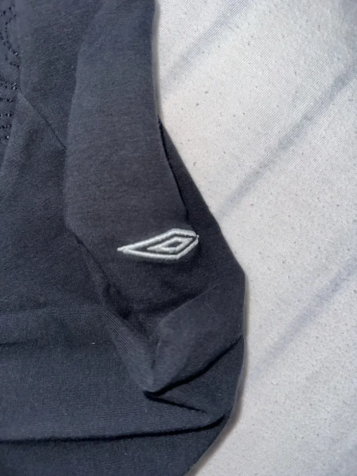 Pull umbro - photo numéro 4