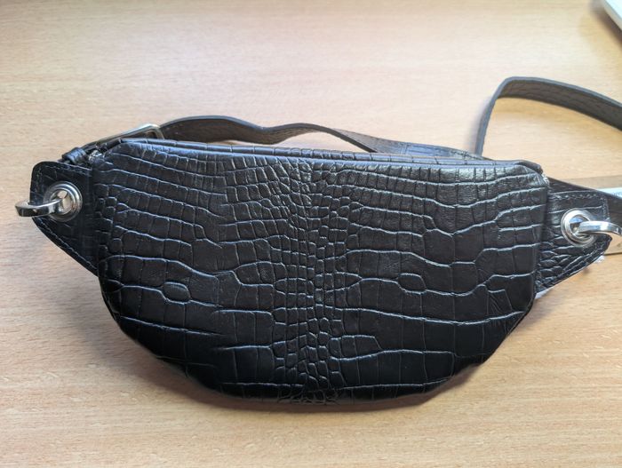 Sac Banane en Cuir Noir Effet Croco Gusti Leder studio Rosamonde NEUF - photo numéro 5