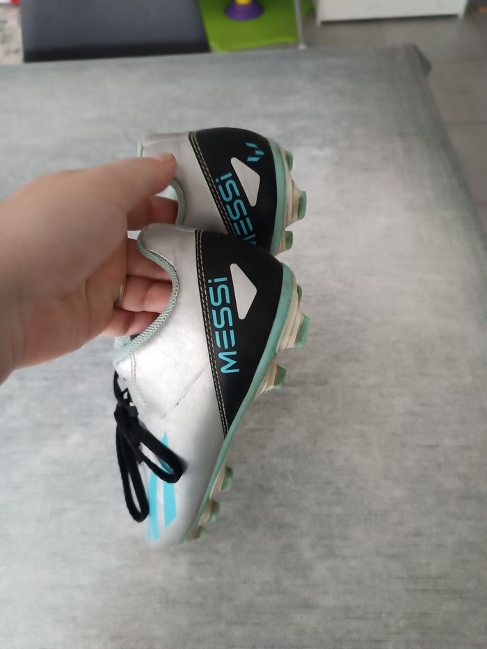 Crampons messi adidas garçon 37,5 - photo numéro 3