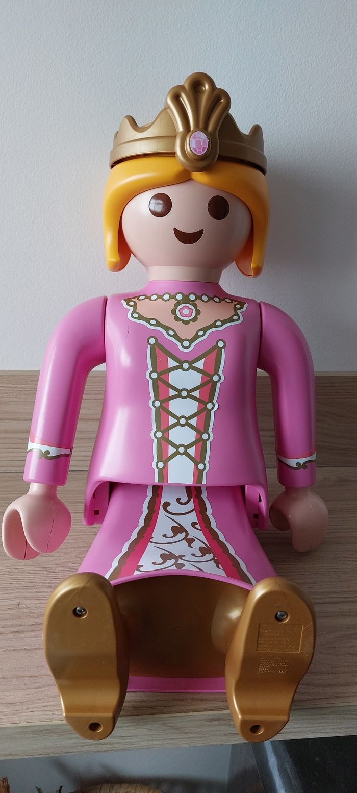 Figurine XXL princesse Playmobil - photo numéro 3