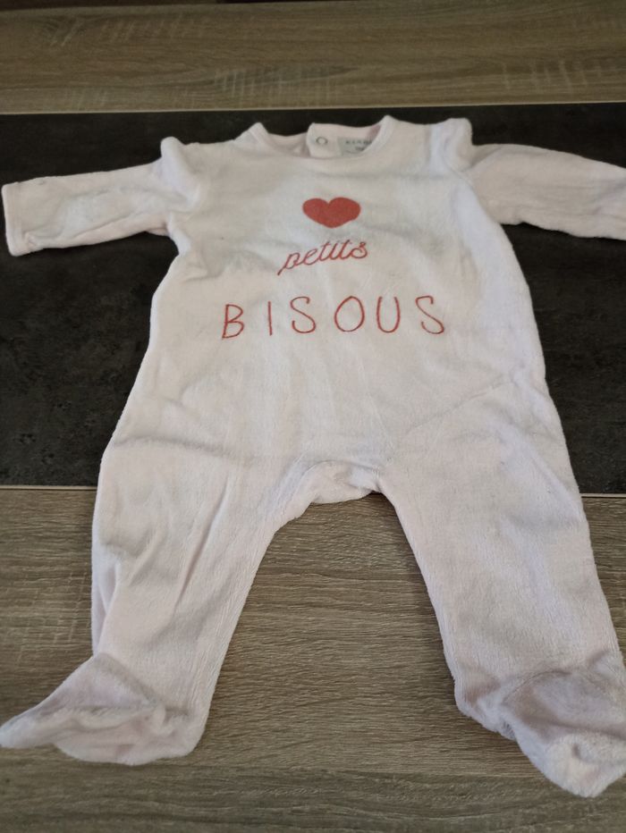 Pyjama en velours petits bisous - photo numéro 4