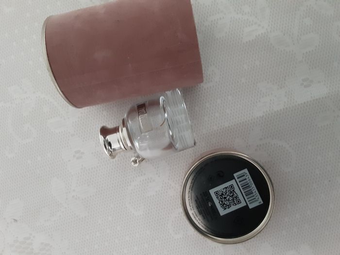 Boîte et vaporisateur vide de 30ml marque scandal de jean Paul gaultier - photo numéro 5