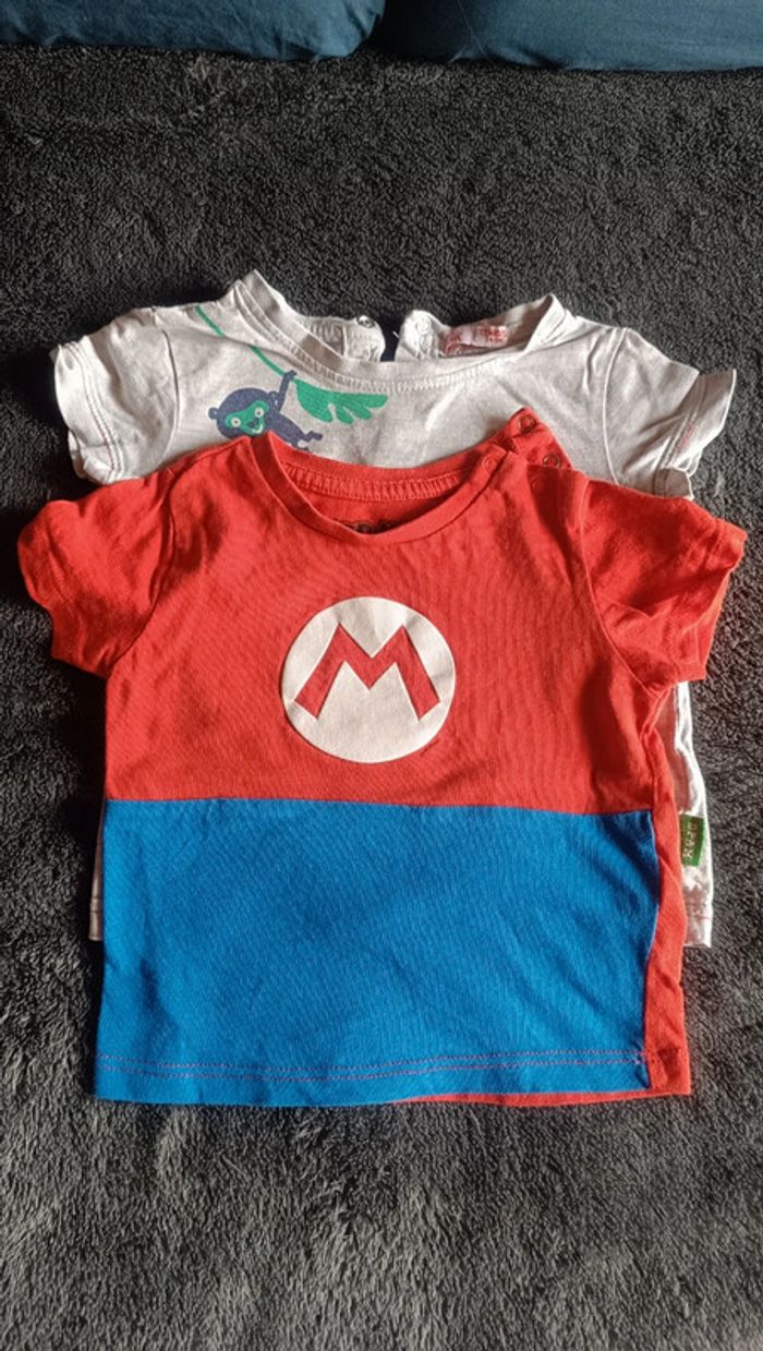 Lot de 5 tee shirt T12 mois manches courtes en très bon état - photo numéro 3