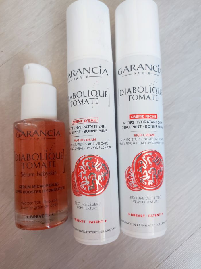 Lot sérum et crème jour et nuit a la tomate Garancia