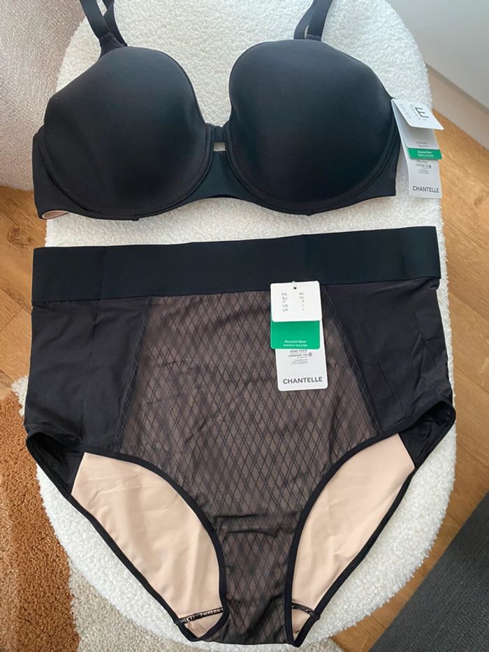Chantelle ensemble