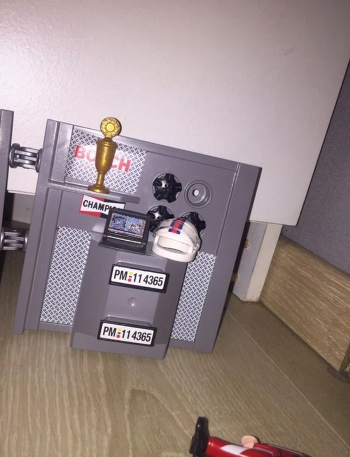 Voiture tunning 🚙 avec effets lumineux playmobil 4365 140euros - photo numéro 4