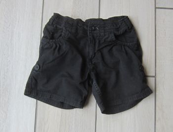 Short noir 10/11 ans