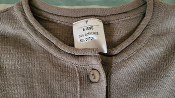 Gilet fille 6 ans neuf