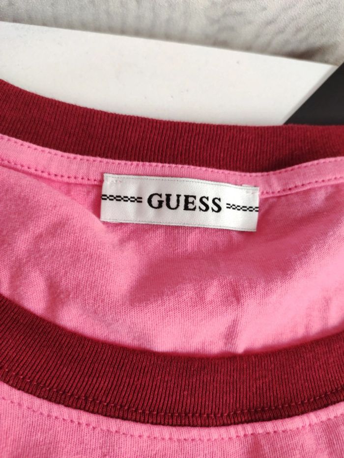 T-shirt Guess rose - photo numéro 7