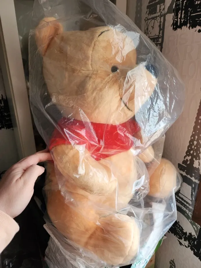 Peluche winnie 60 cm - photo numéro 3
