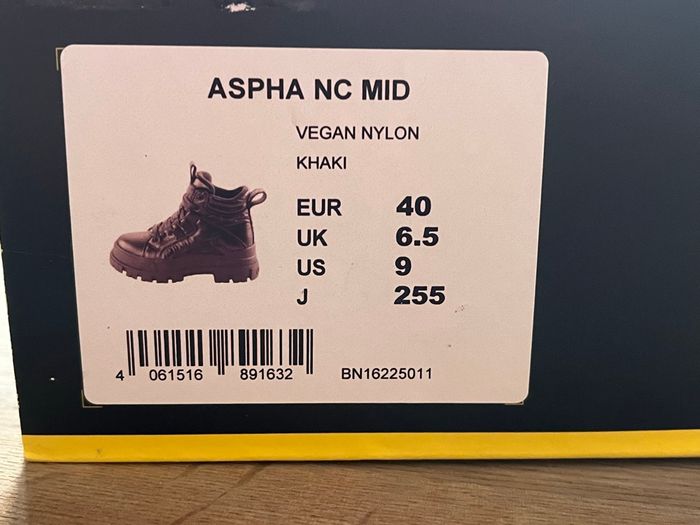 Chaussures Buffalo kaki neuves taille 40 - photo numéro 7