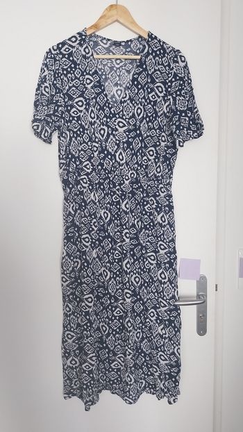 Robe longue bleu et blanche kiabi