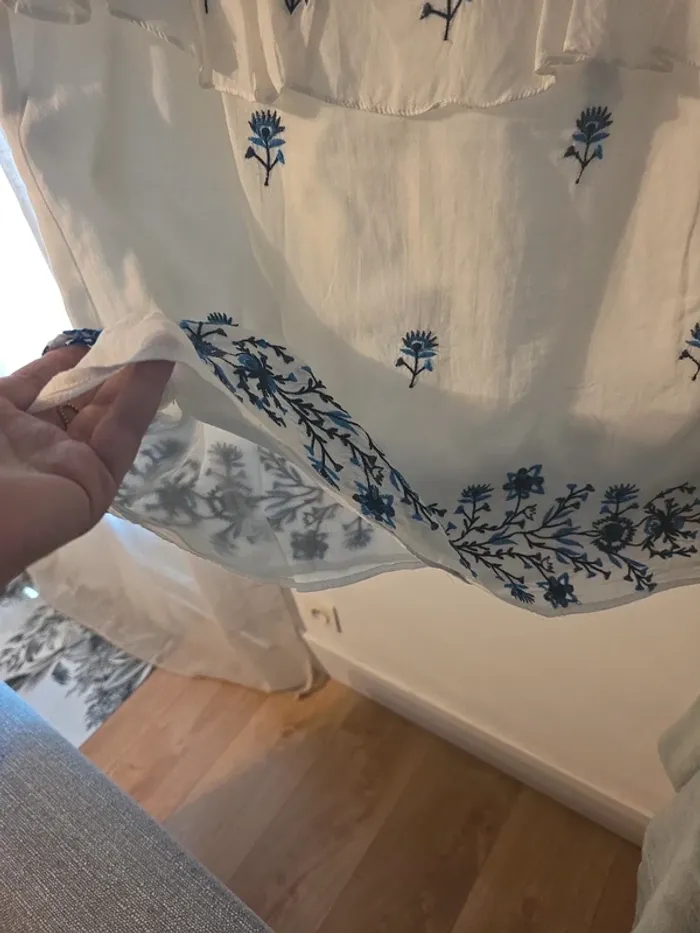 Robe zara broderie - photo numéro 9
