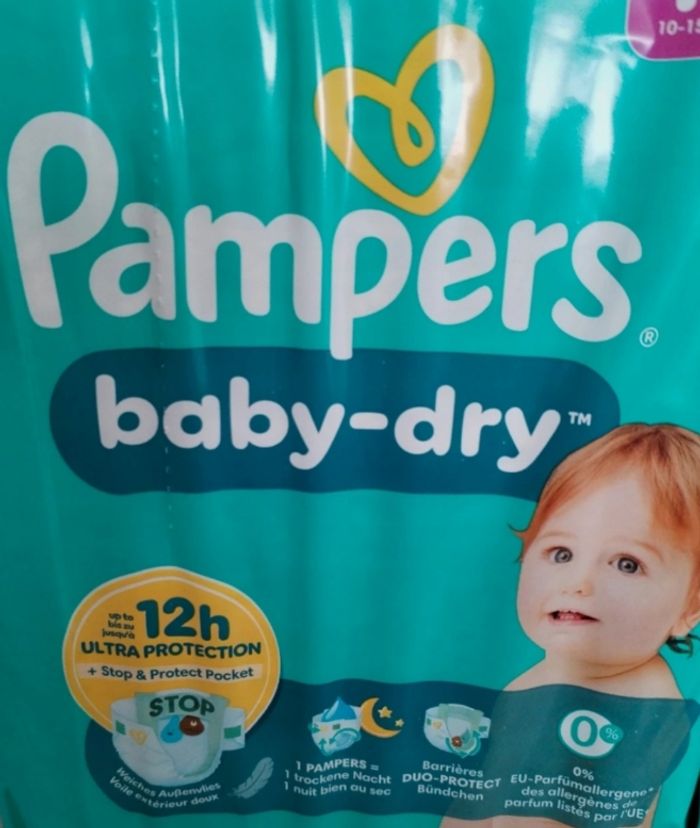 Couche pampers Baby Dry - photo numéro 2