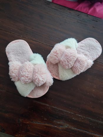 Claquettes moumoute