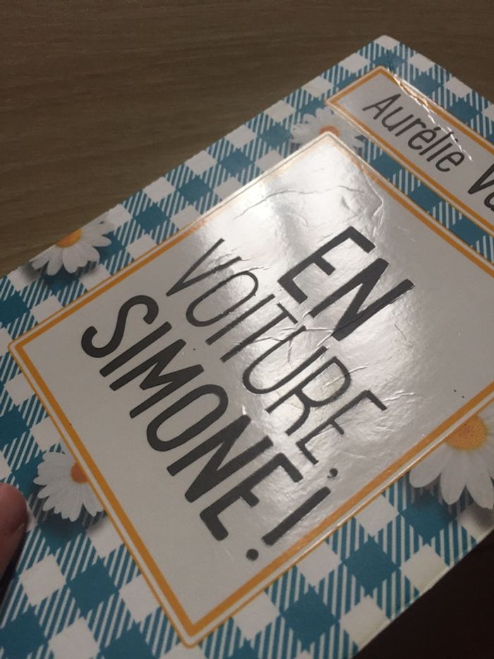 Livre 📕 En voiture Simone le livre de poche 3euros - photo numéro 5