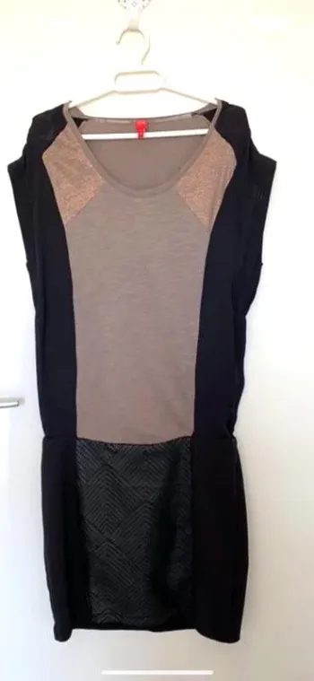 Robe casual effet 2-en-1 – Miss Captain – Taille 40