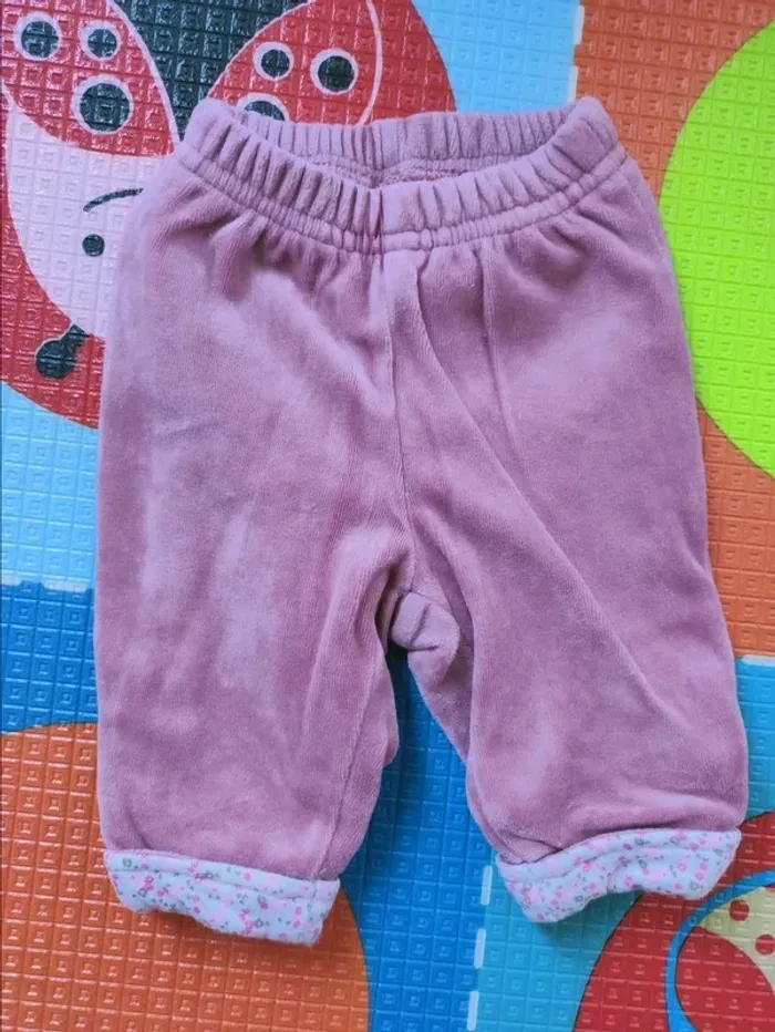Ensemble velours rose 3 mois - photo numéro 3