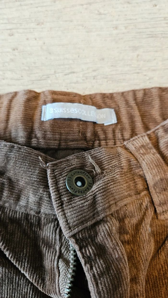 Pantalon en velour cotelé kamel, ajustable à la taille, 3 Suisses Collection, 10 ans, jamais mis - photo numéro 7