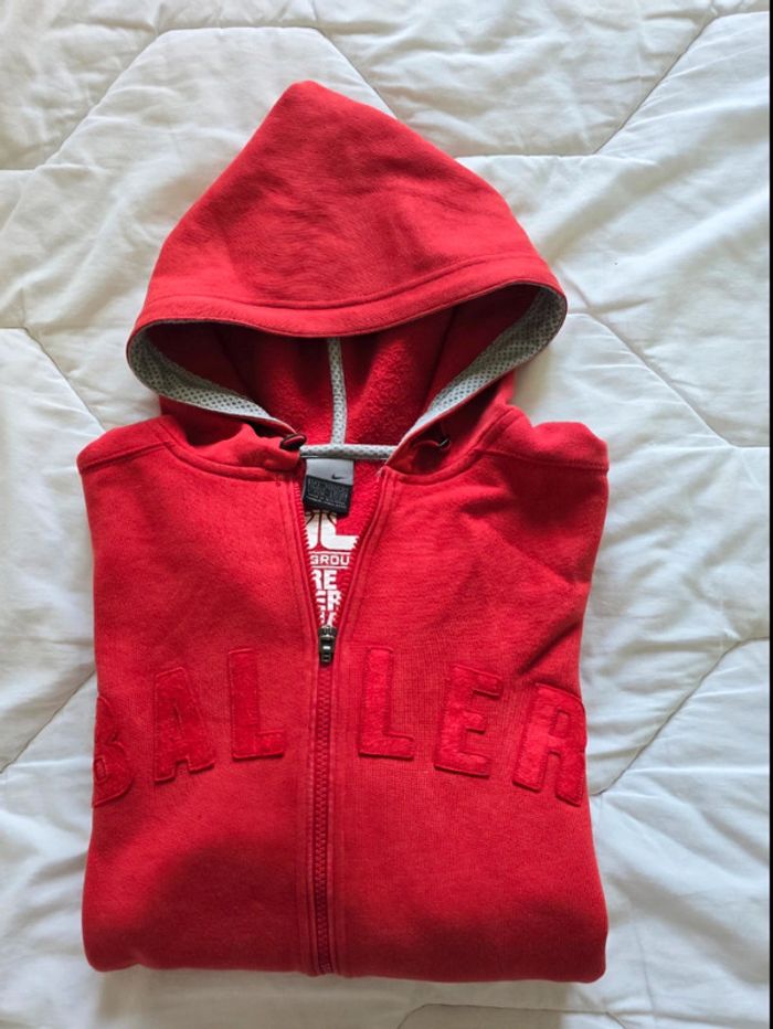 🌟 Hoodies rouge Nike - Taille L 🌟