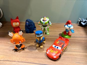 Lot de 7 figurines tonies