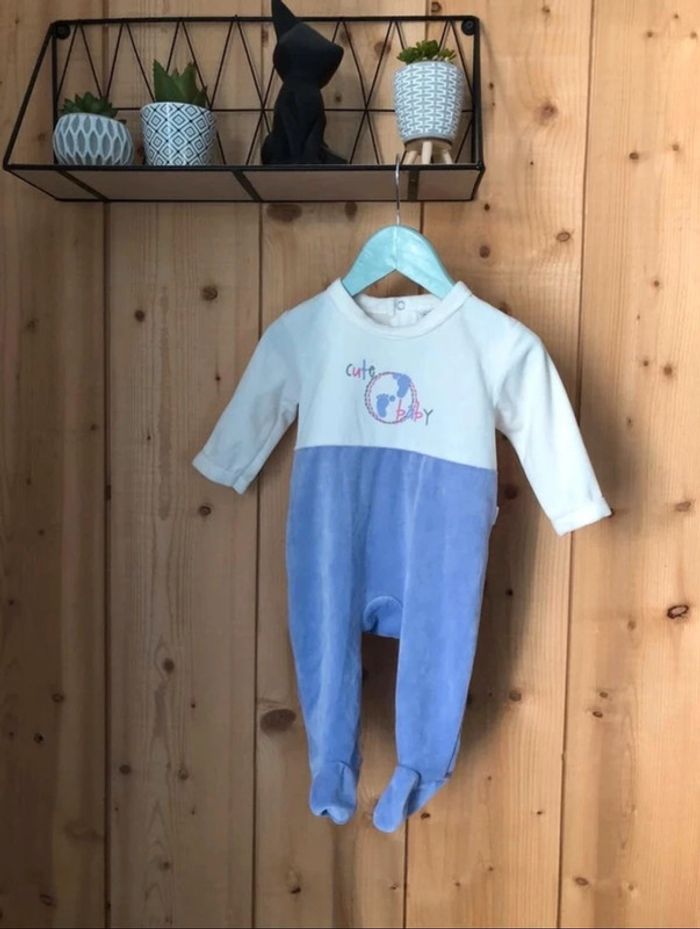 Lot 2 pyjamas 3 mois - photo numéro 3