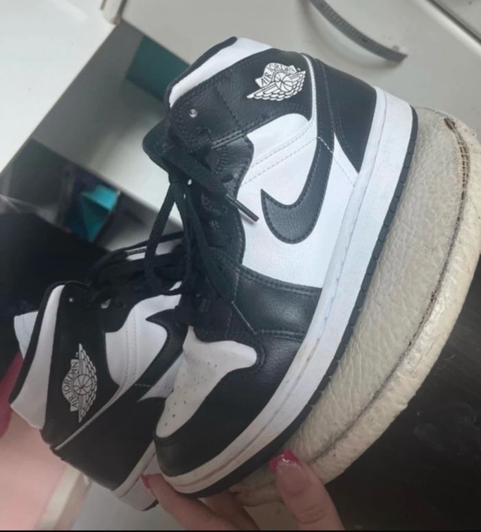 Jordan one mid - photo numéro 2