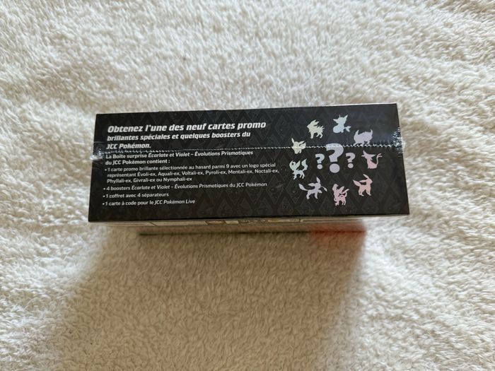 Boîte surprise ev8.5 Pokémon évolutions prismatique - photo numéro 2