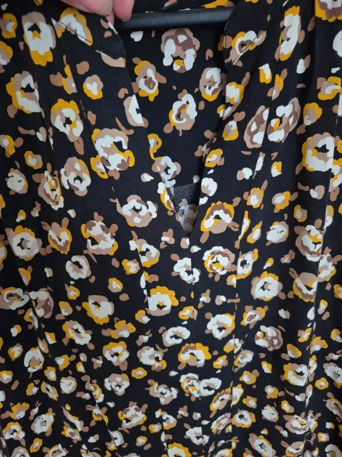 blouse à fleurs taille 46 - photo numéro 5
