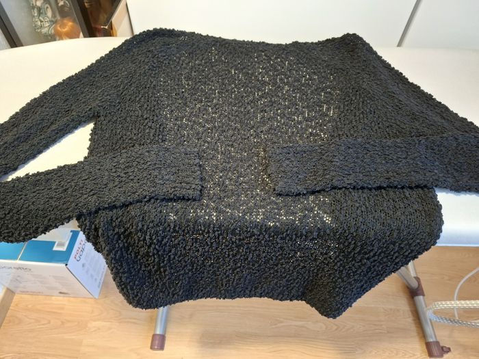 Joli gilet femme YFT noir XL maille ajourée très bon état - photo numéro 5