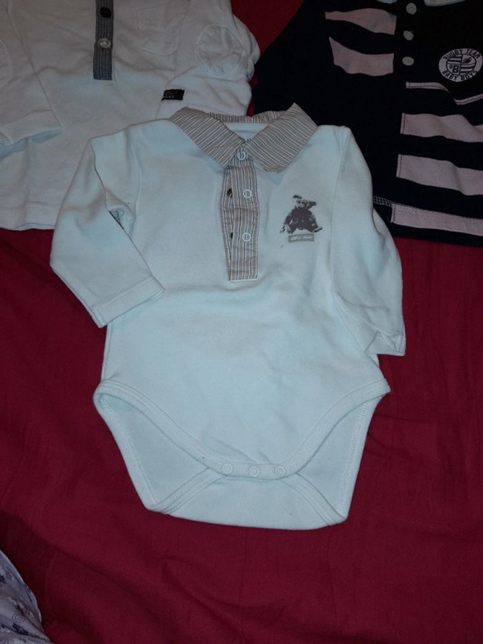Lot de 2 tee-shirt et 1 body taille 3 mois - photo numéro 2