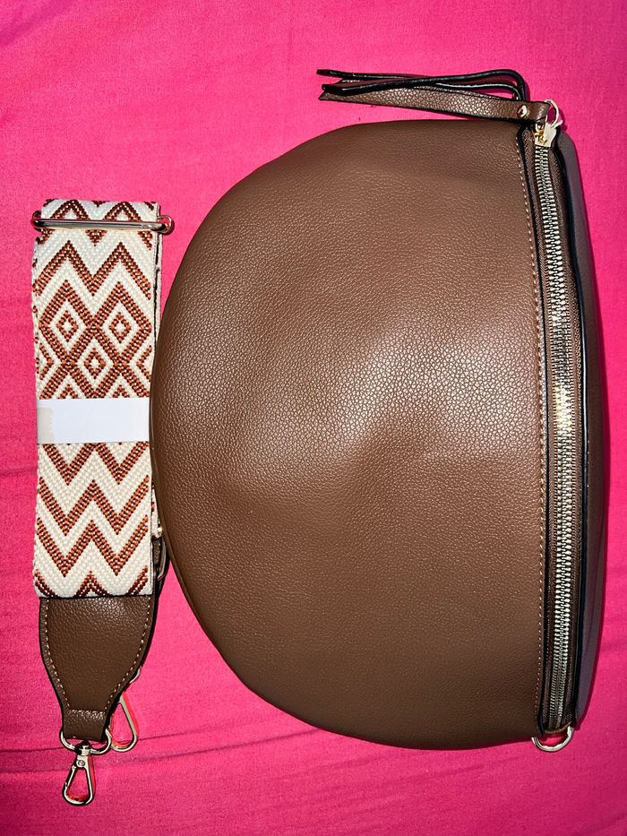 Bananes en cuir synthétique - photo numéro 2